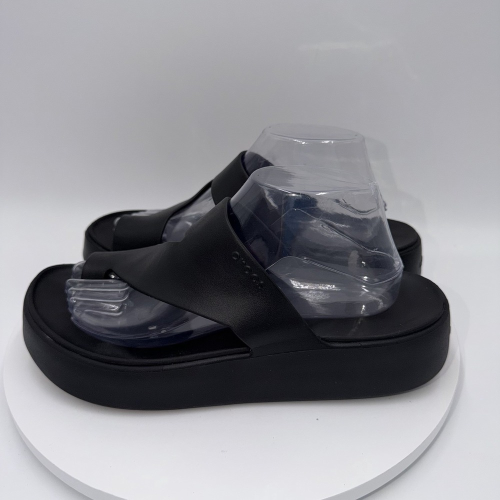 Crocs Getaway Platform Toe Loop Sandals Lightweight Comfort Womens Size 10 US